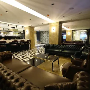 Otel Grand Dora