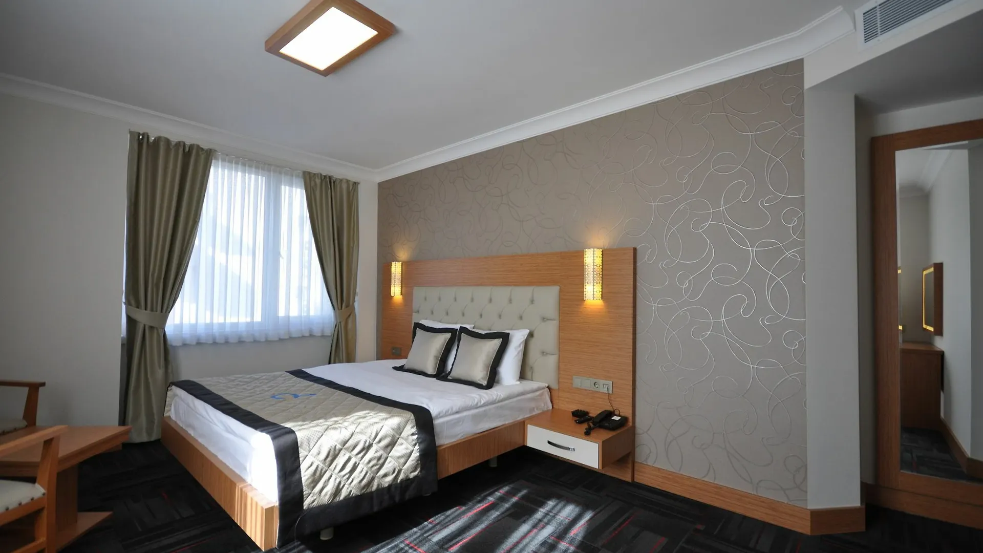 Double Comfort Hotel Ankara