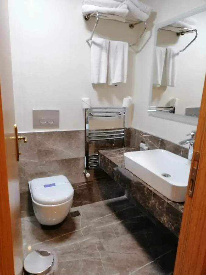 Double Comfort Hotel Ankara